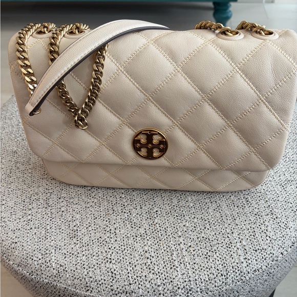 Tory Burch Handbags - Tory Burch Quilted Chain Medium Shoulder Bag in Beige